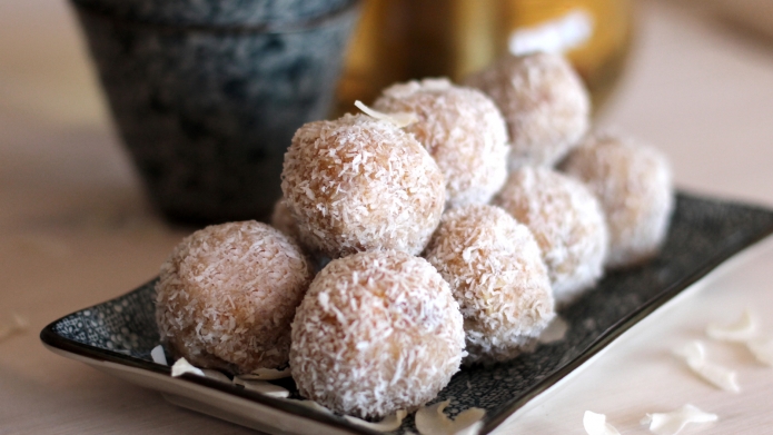 Lemon & coconut truffles